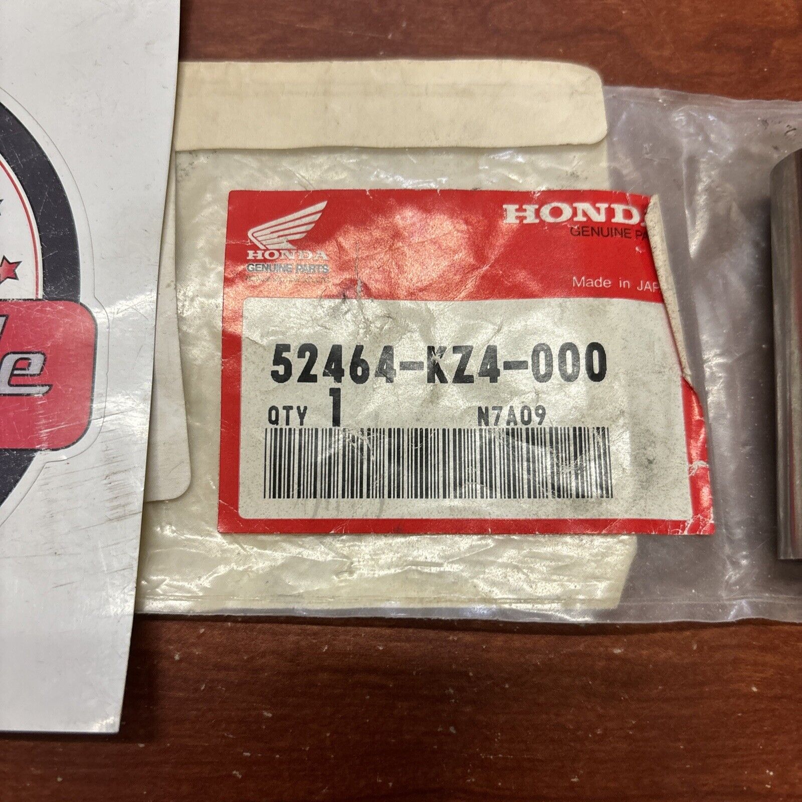 NOS Honda CR125R CR250R CR500R CUSHION ARM COLLAR 52464-KZ4-000 H150