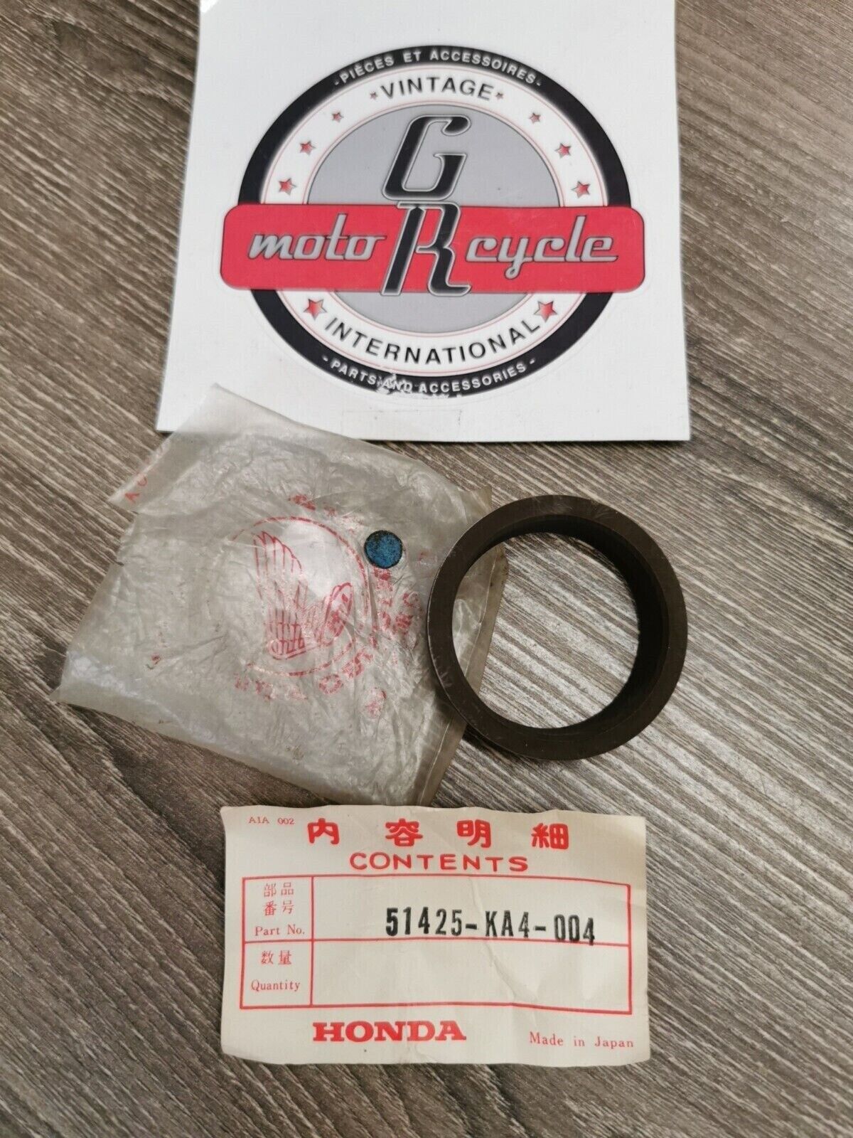 NOS HONDA CR250R DUST SEAL 51425-KA4-004 H53