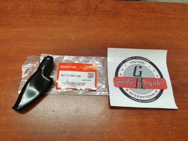 NEW NOS Honda CR80R CR125R CR250R CR500 HANDLEBAR LEVER COVER 53177-430-000 H103
