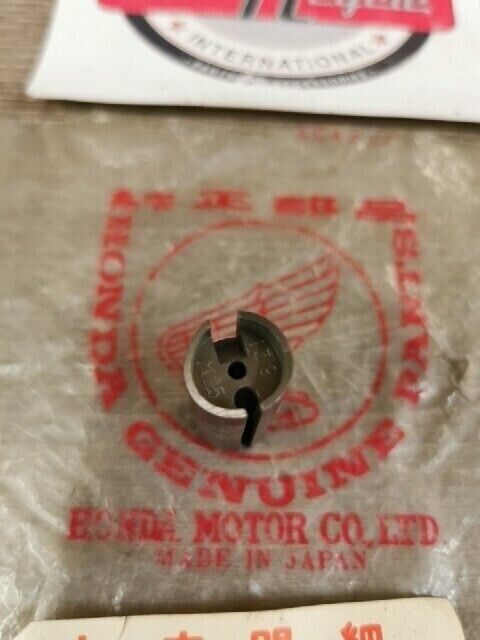 NOS HONDA SL70 SL70K1 XL70 VALVE THROTTLE 16111-118-004 H81