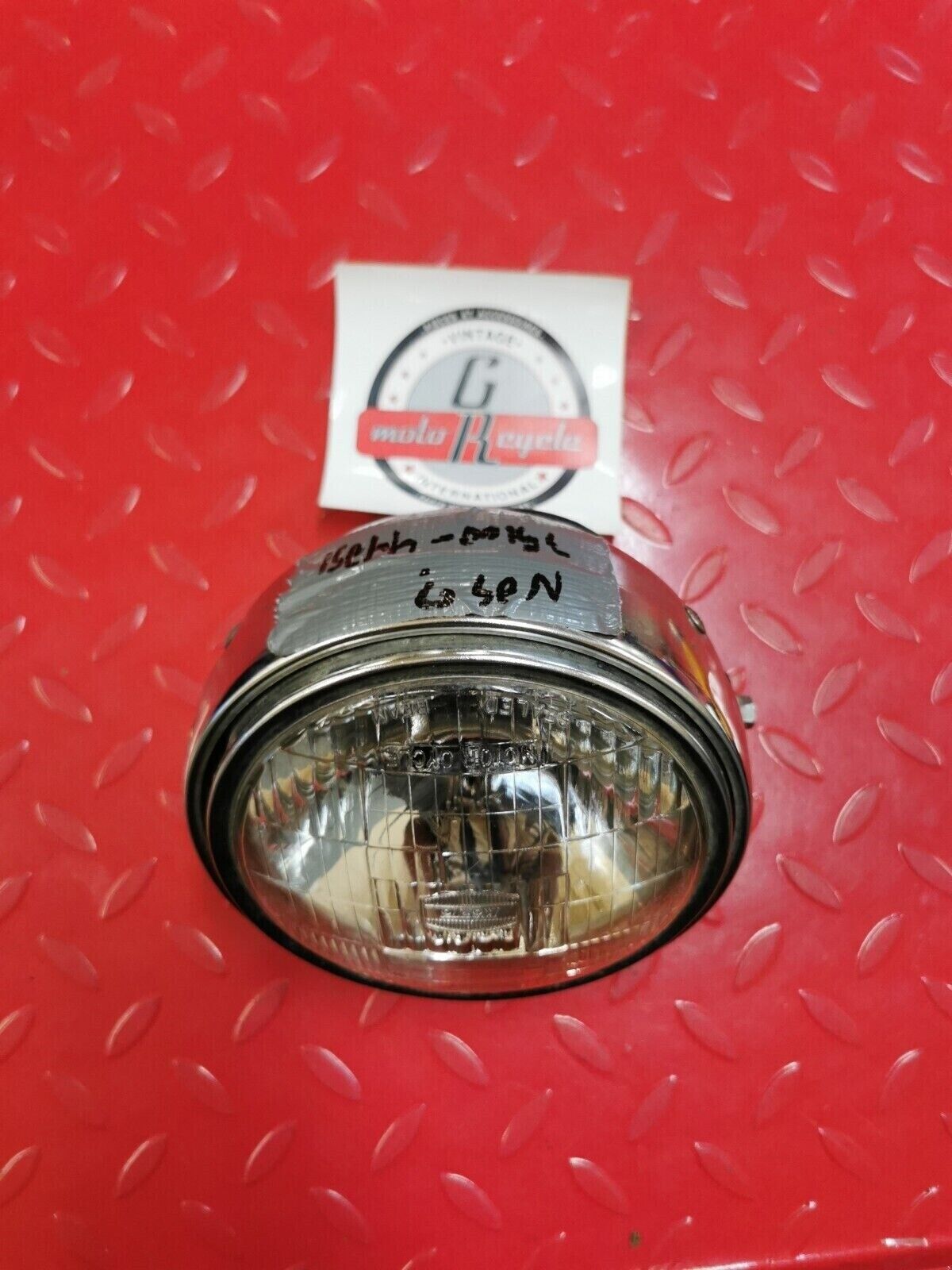 NOS? Suzuki GN125 GS450 HEADLAMP ASSY 35100-44251 S1