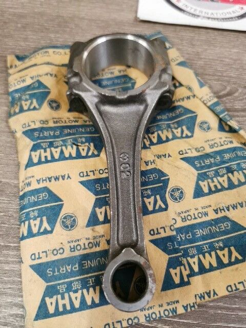 NOS Yamaha XS400E XS360D XS400 XS400G XS360 CONNECTING ROD 1L9-11650-00-00 Y137