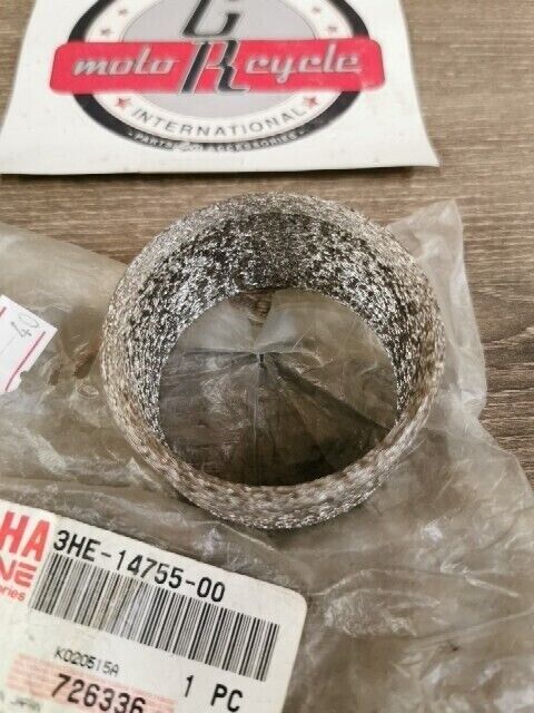 NOS YAMAHA RFR1000  FZR600 FZR400 GASKET SILENCER 3HE-14755-00-00 Y104