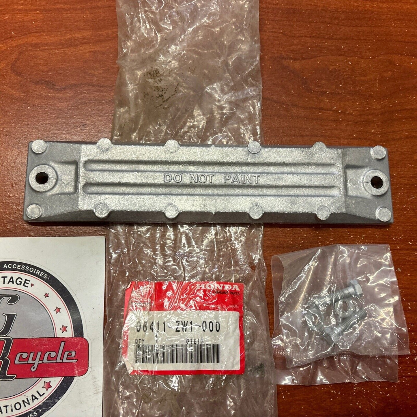 NOS Honda OUTBOARD ANODE METAL KIT 06411-ZW1-000 SUB 06411-ZW1-010 H149