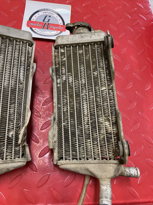Honda CR125R 1996 radiator left right 1995 1997 19010-KZ4-600