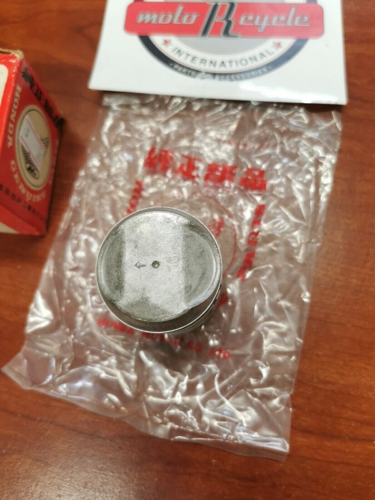 NOS Honda CA110 PISTON (OS 0.50) 13103-011-010 H34
