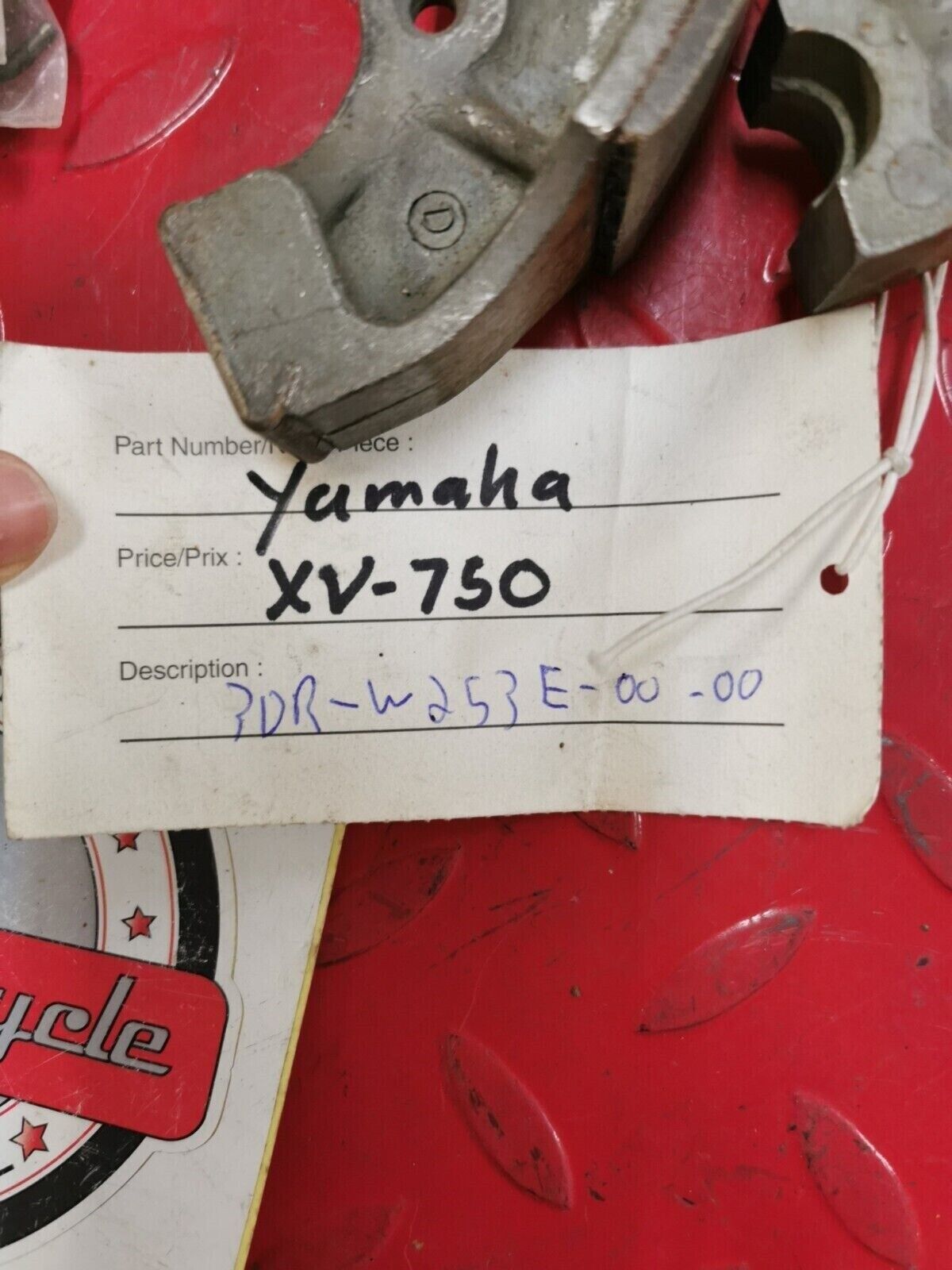 NOS Yamaha XVS65 XVS650 XV750 XV1100 XJ700 BRAKE SHOE KIT 3DR-W253E-00-00 Y41