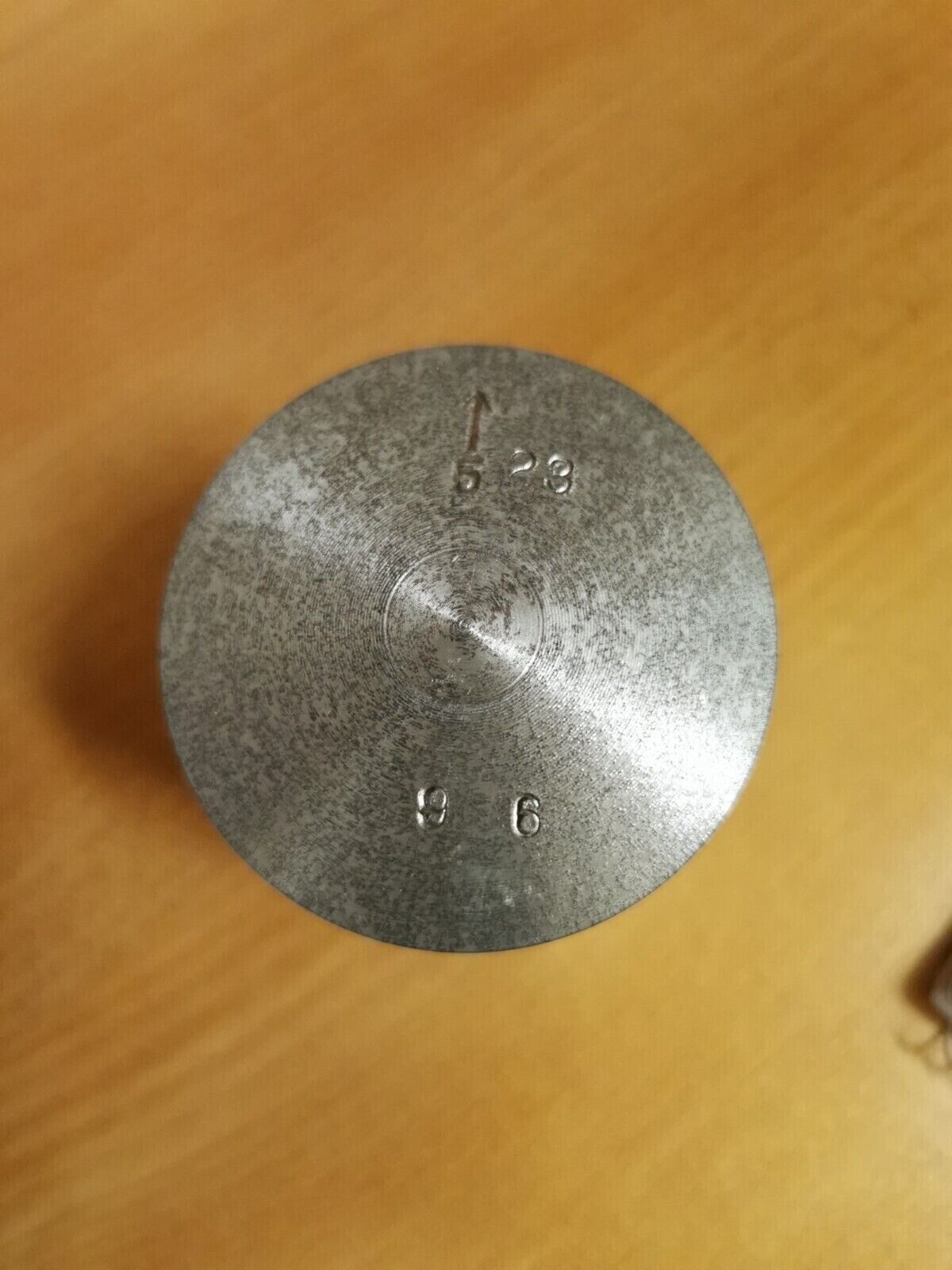 NOS YAMAHA LT2 LT3  1972 PISTON STD  305-11631-01-96 Y47