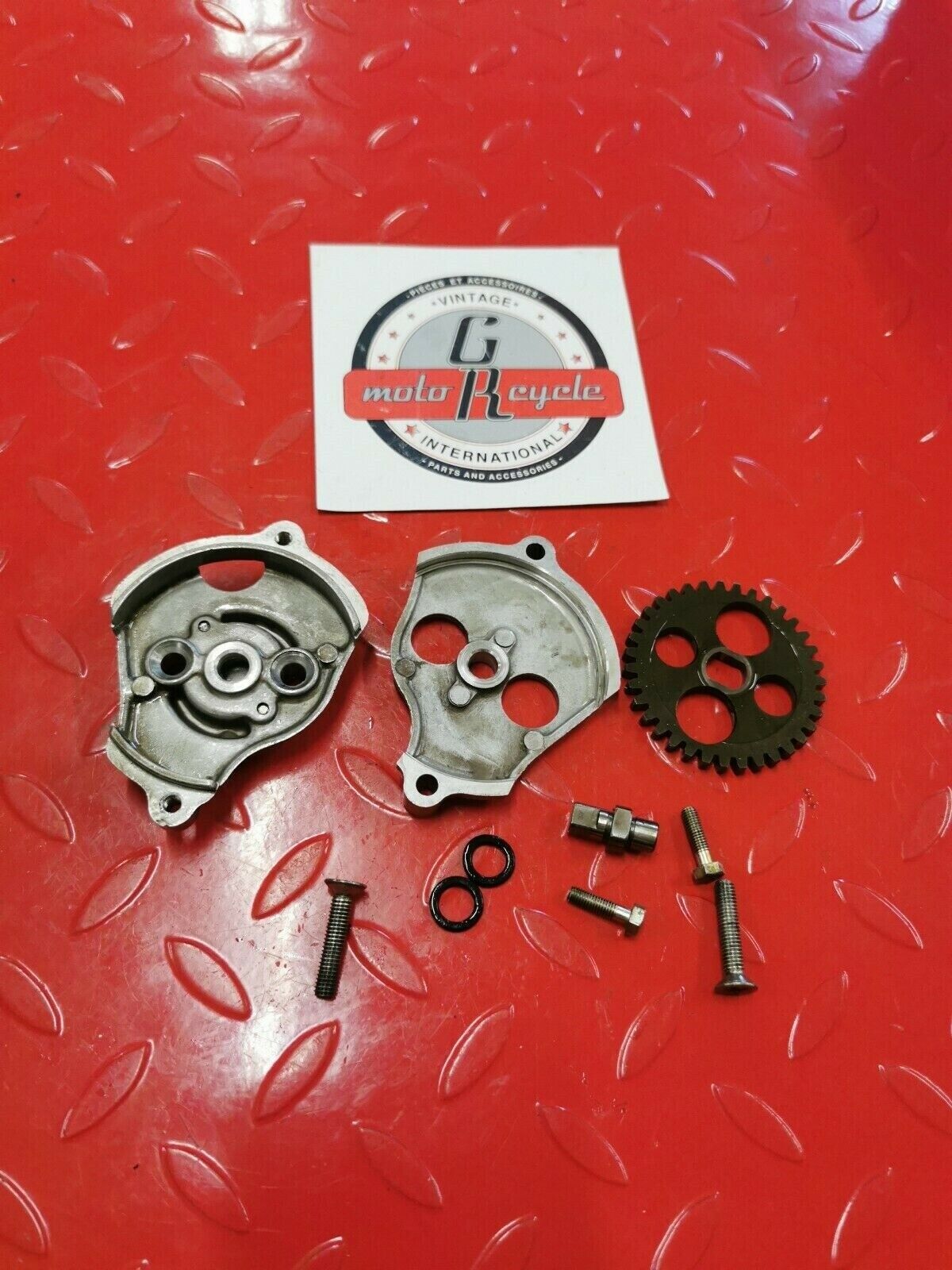 Honda XL100S 1982 oil pump