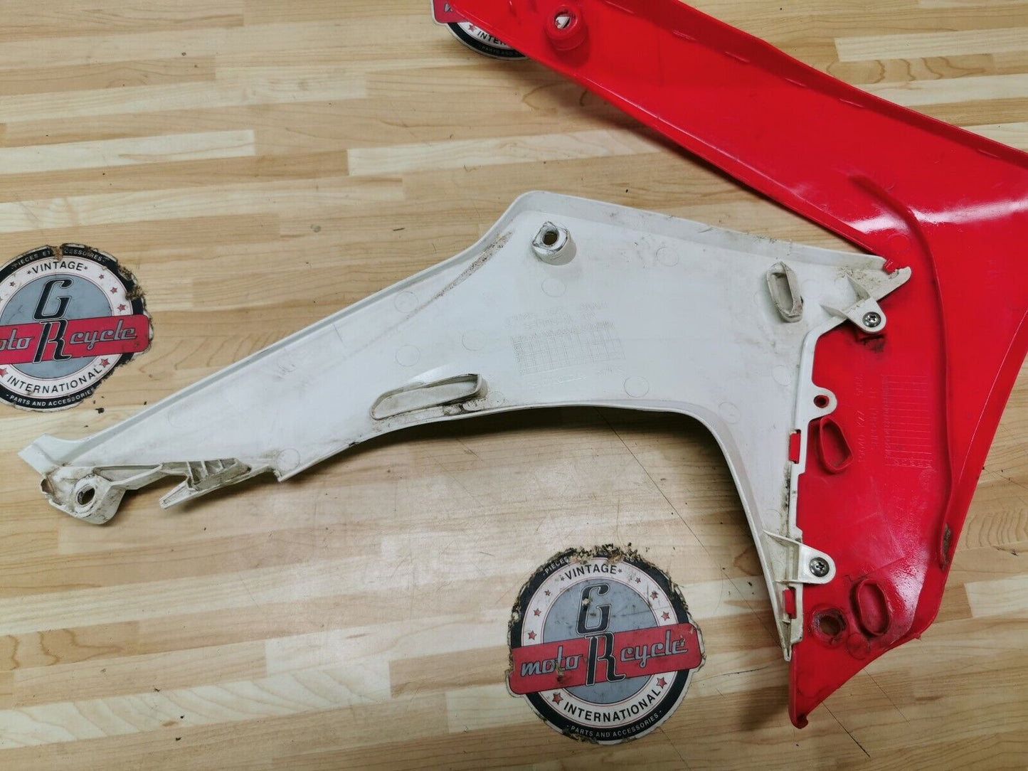 Honda CRF250L 2013 left fuel tank radiator cover shroud 2014 19090-KZZ-900ZD