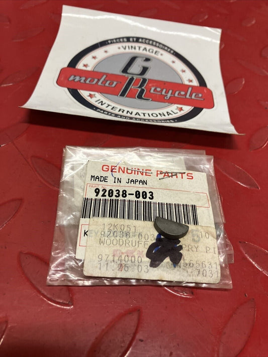 NOS KAWASAKI WOODRUFF KEY 92038-003 K14