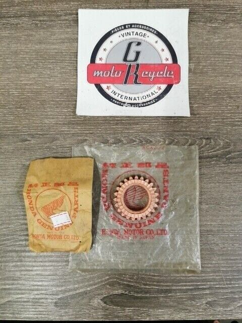 NOS HONDA S65 1965 PINION KICK STARTER 28211-035-000 H79