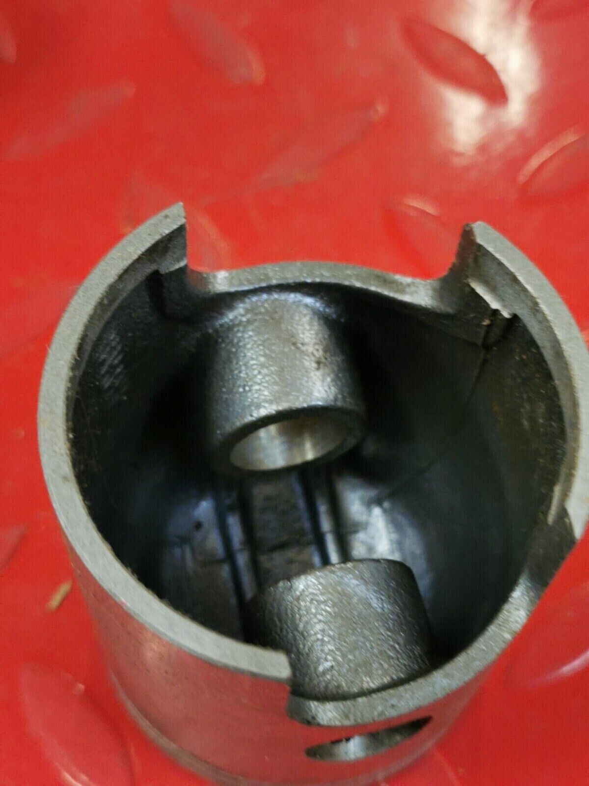 NOS YAMAHA YM1 TM2C  PISTON 60.25   159-11631-10  Y50