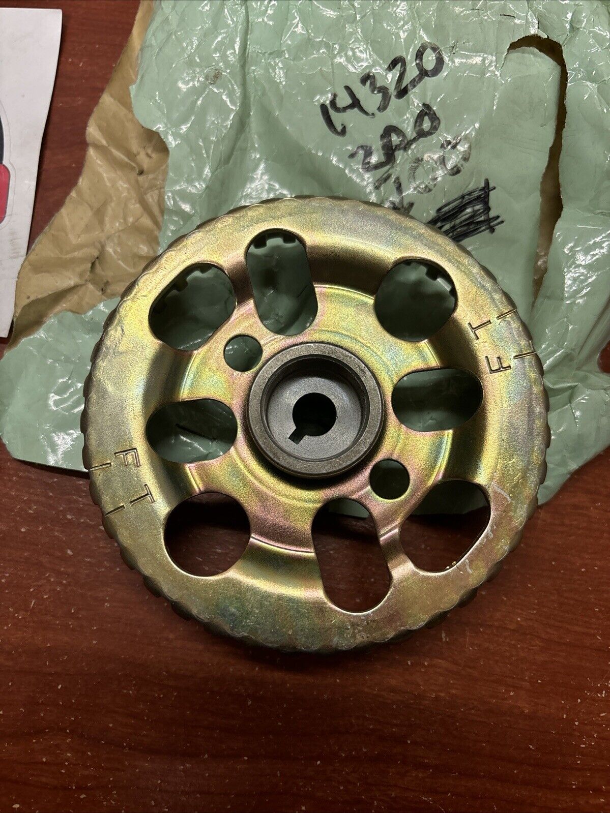 NOS Honda ES6500 EX5500 HT3813 HT4213 CAMSHAFT PULLEY 14320-ZA0-700 SUB H182