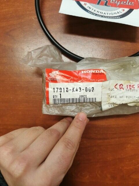 NOS Honda 1981 CR125R THROTTLE CABLE 17910-KA3-000 H78