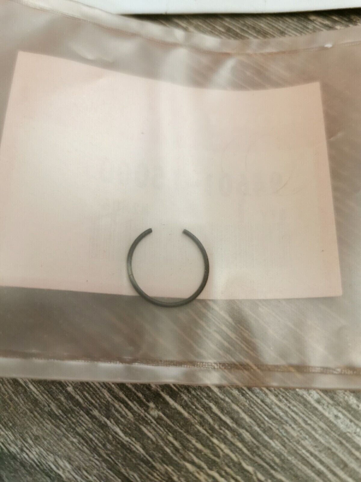 NOS HONDA  VF750 CLIP 94601-15000 H57