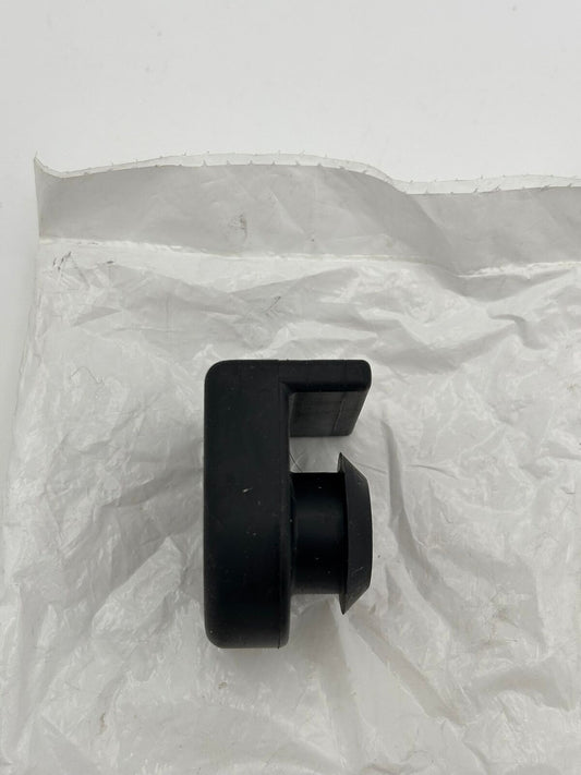 YAMAHA GROMMET 8JP-E5375-00-00