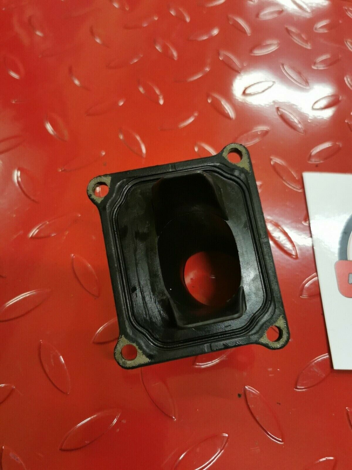 Suzuki RM125 1991 intake manifold carburetor boot joint insulator pipe 1990