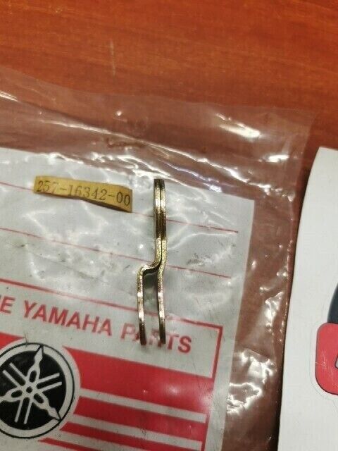 NOS Yamaha FS1 FS50 JT1 JT2 PUSH LEVER 257-16342-00-00 SUB 257-16342-01-00 Y135