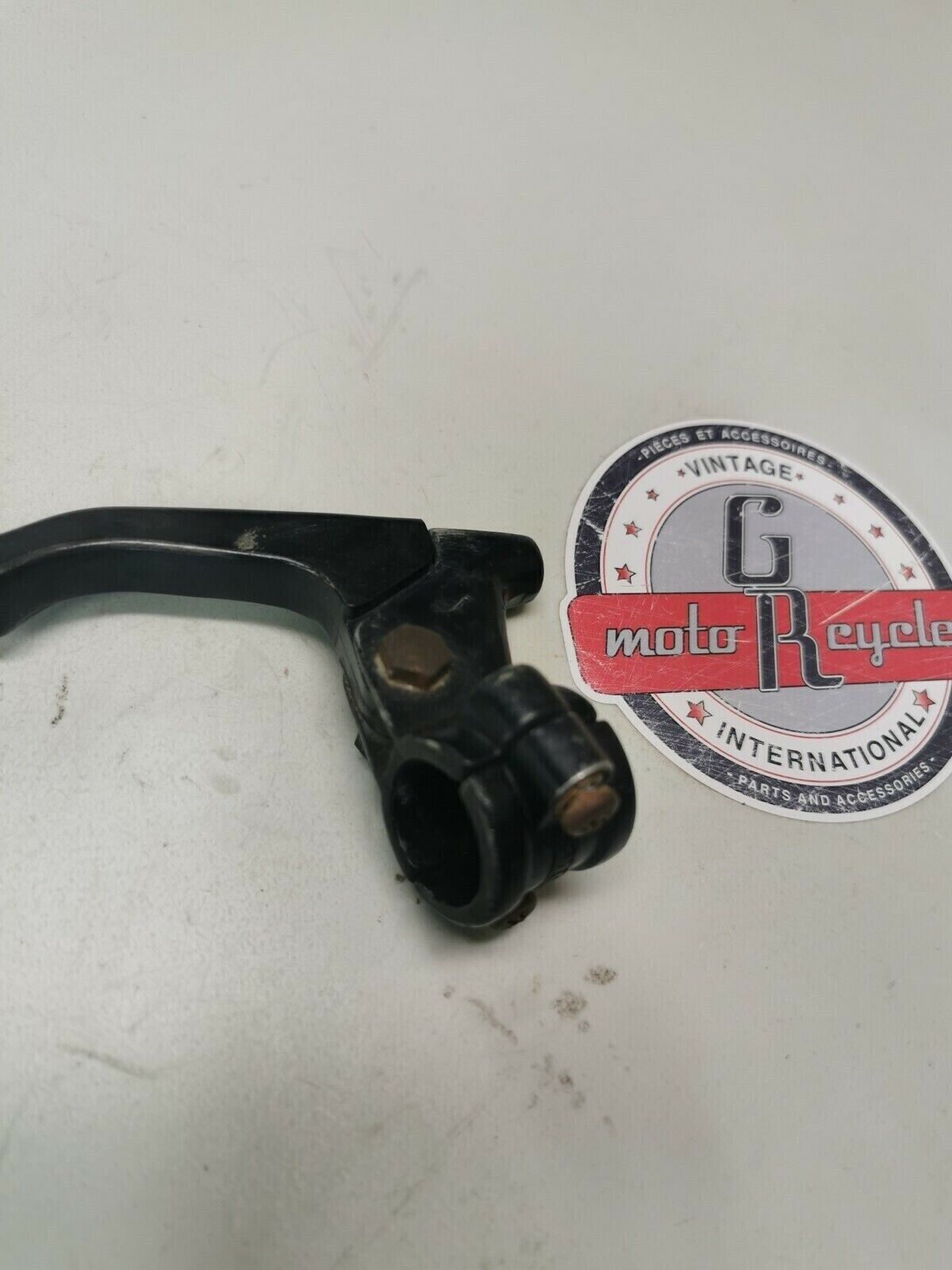 Suzuki RM125 1991 clutch lever perch holder 