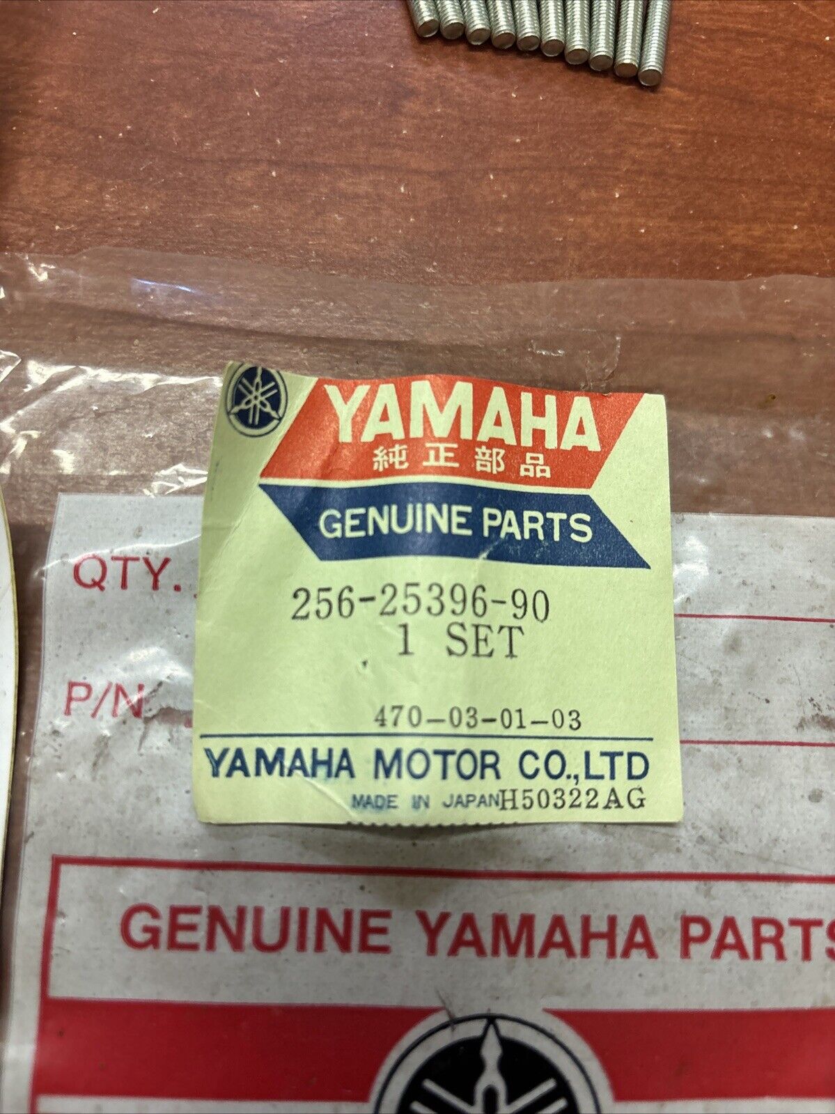 NOS Yamaha TX500 TX650 XS1 XS2 XS500 INNER SPOKE (10 QTY.) 256-25396-90-00 Y181
