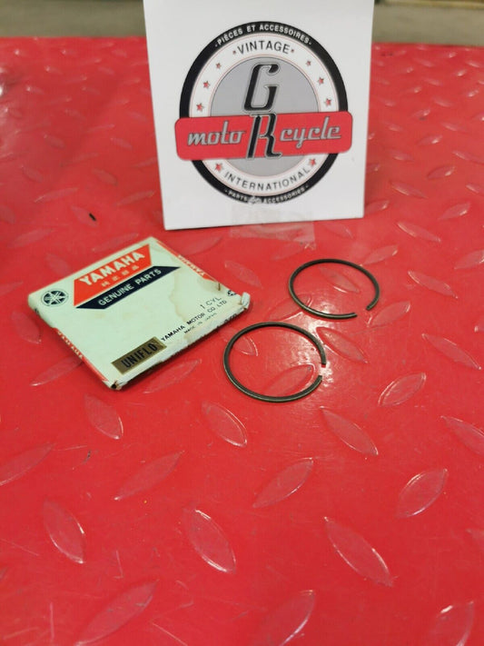 NOS YAMAHA  AS2 YAS1  1968   1969  PISTON RING SET .50   183-11601-21 Y51
