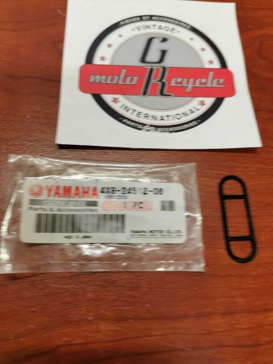 NOS Yamaha FUEL TANK GASKET 4X8-24512-00-00 Y70