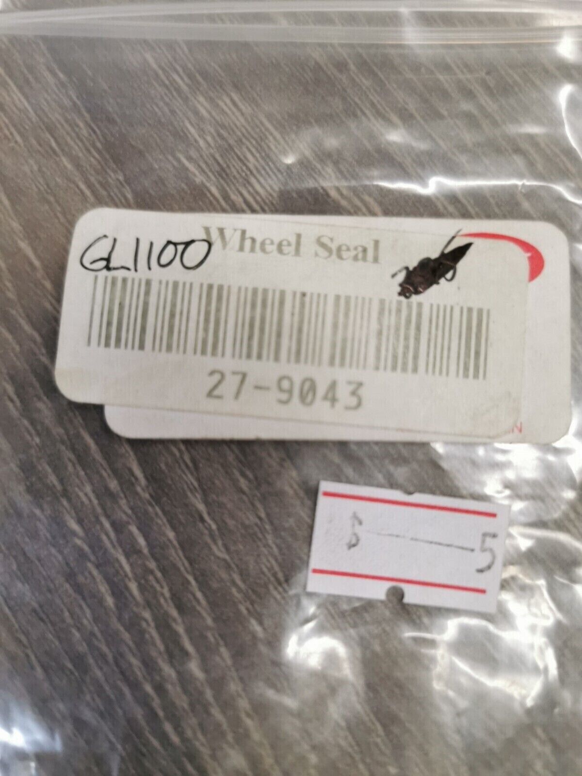 NOS Honda CB900C GL1100 GL1100A  GL1000 GL1000LTD  WHEEL SEAL 27-9043  J26