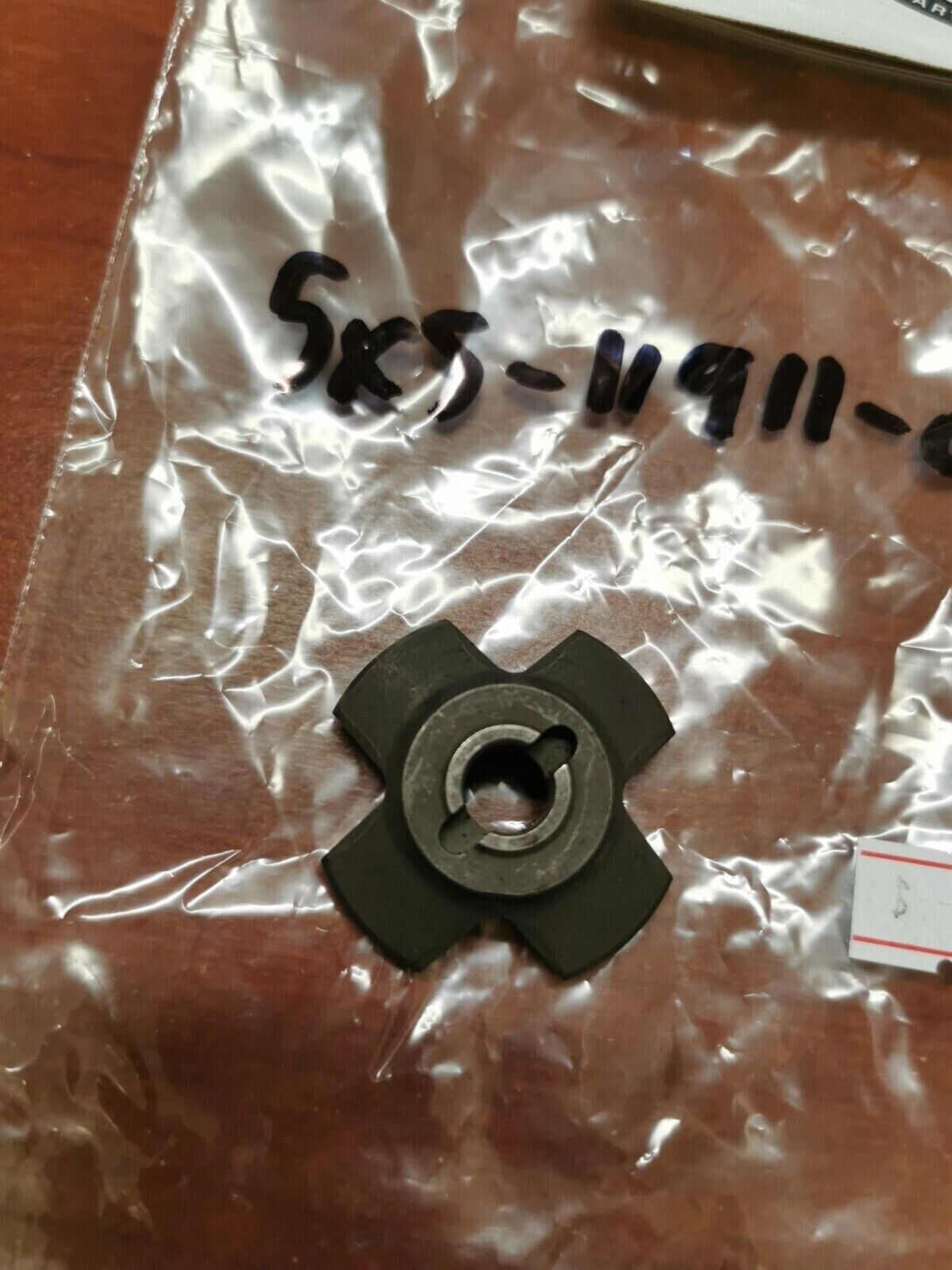 NOS Yamaha YZ80 YZ125 YZ250 WR250 RETAINER 5X5-11911-01-00 Y91