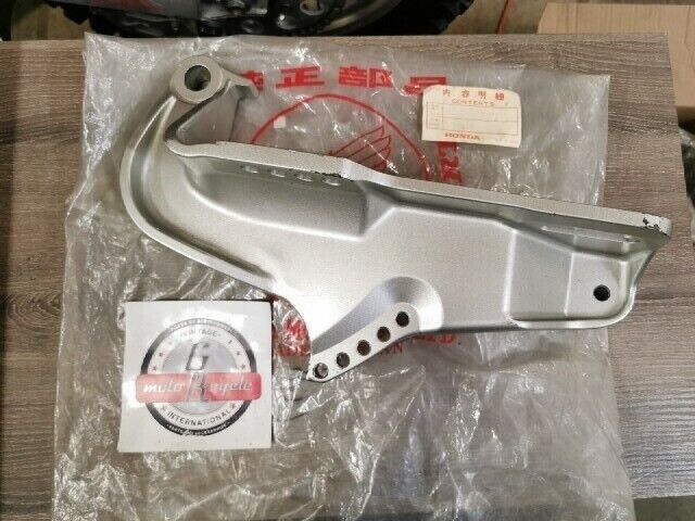 NOS HONDA OUTBOARD BF35 BF50 Stern Bracket 50301-ZV5-010ZA H85