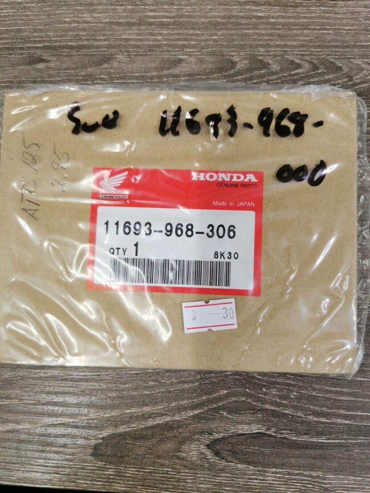 NOS HONDA GASKET SUB TRANSMISSION COVER 11693-968-306 SUB 11693-968-000 H49