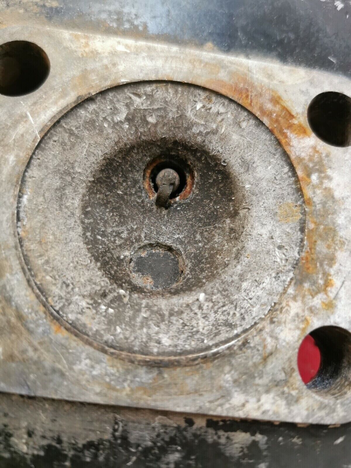 Yamaha DT125 1975 cylinder head jug barrel cover 1974