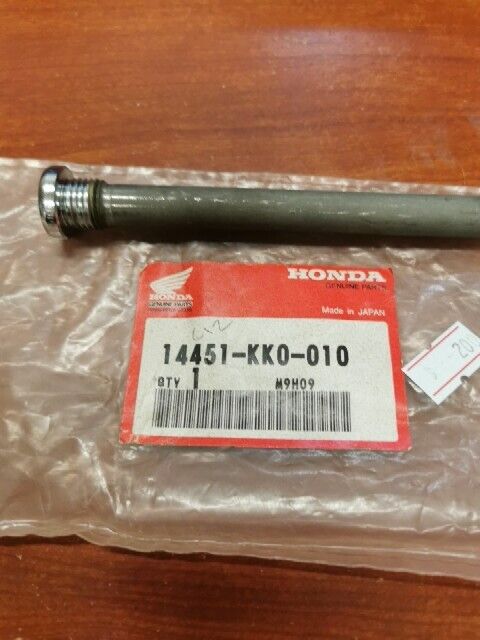 NOS Honda XL250R XLR250R XR200R ROCKER ARMS BOLT 14451-KK0-010 H107
