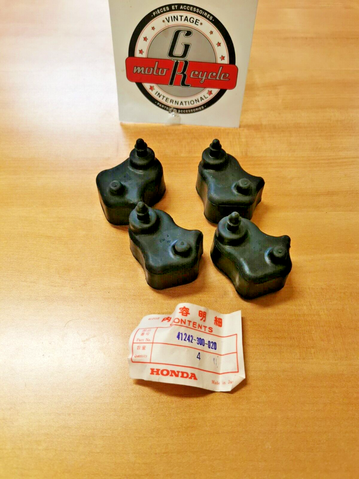 NOS HONDA CB750   WHEEL DAMPER   QTY 4    41242-300-020 H19