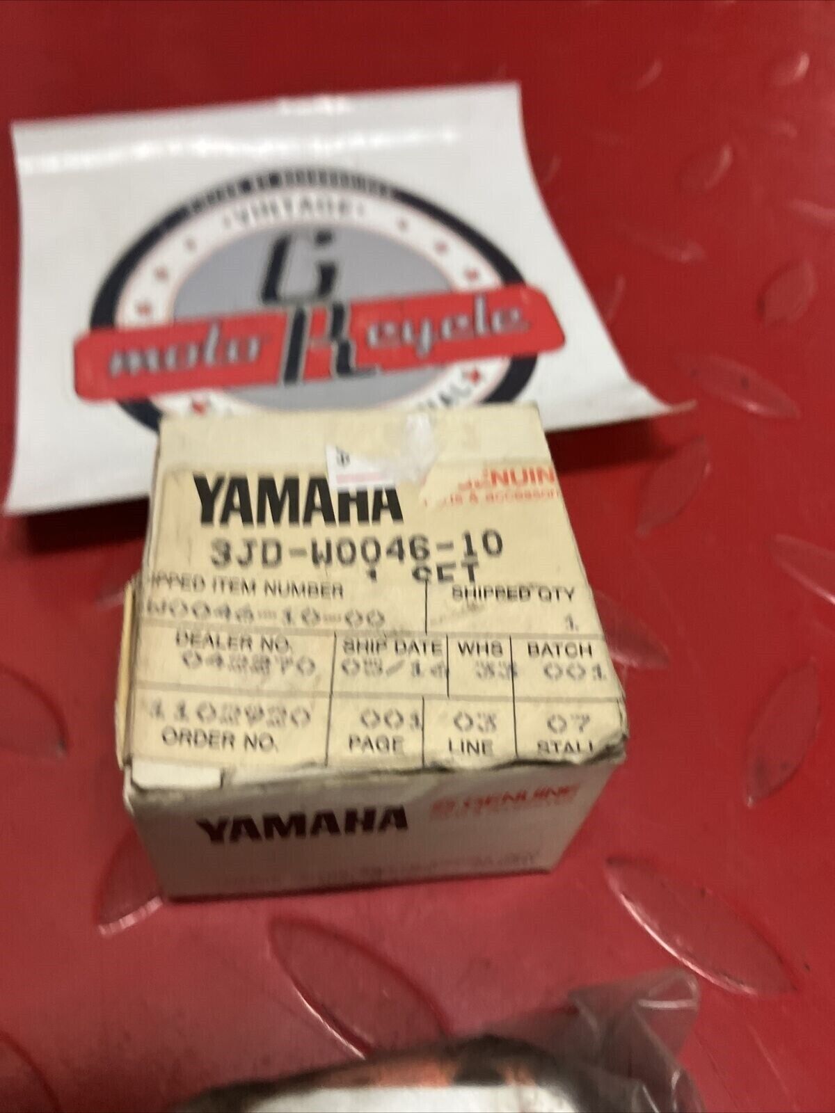 NOS YAMAHA YZ125 YZ250 1989 REAR BRAKE PAD KIT SUB BY 3JD-W0046-01-00 Y64