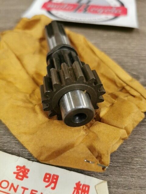 NOS HONDA QA50 1970 - 1975 MAINSHAFT TRANSMISSION 23210-083-000 H88