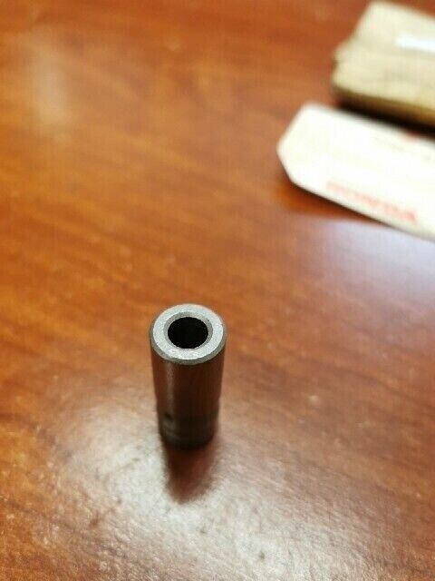 NOS Honda CB250 CB360 CJ250T CJ360T TACHOMETER GEAR COLLAR 12435-369-000 H90