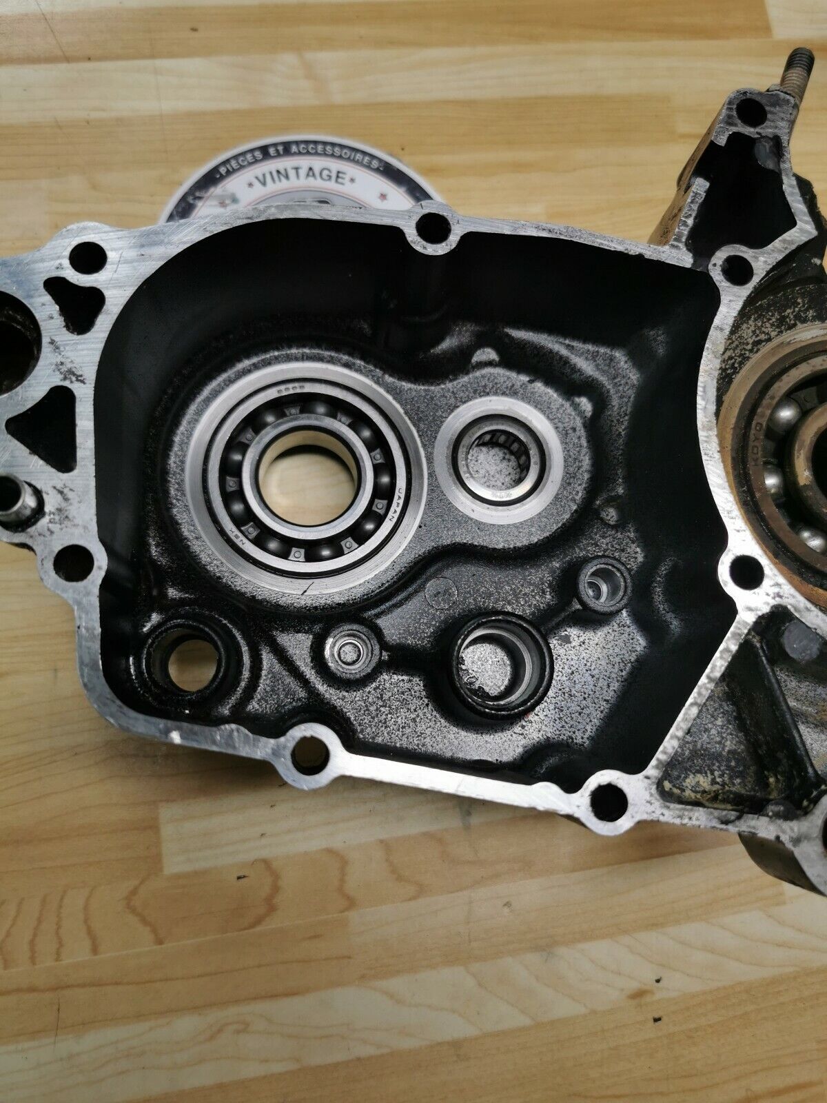 Kawasaki KDX200 1986 crankcase crank case left right 1987