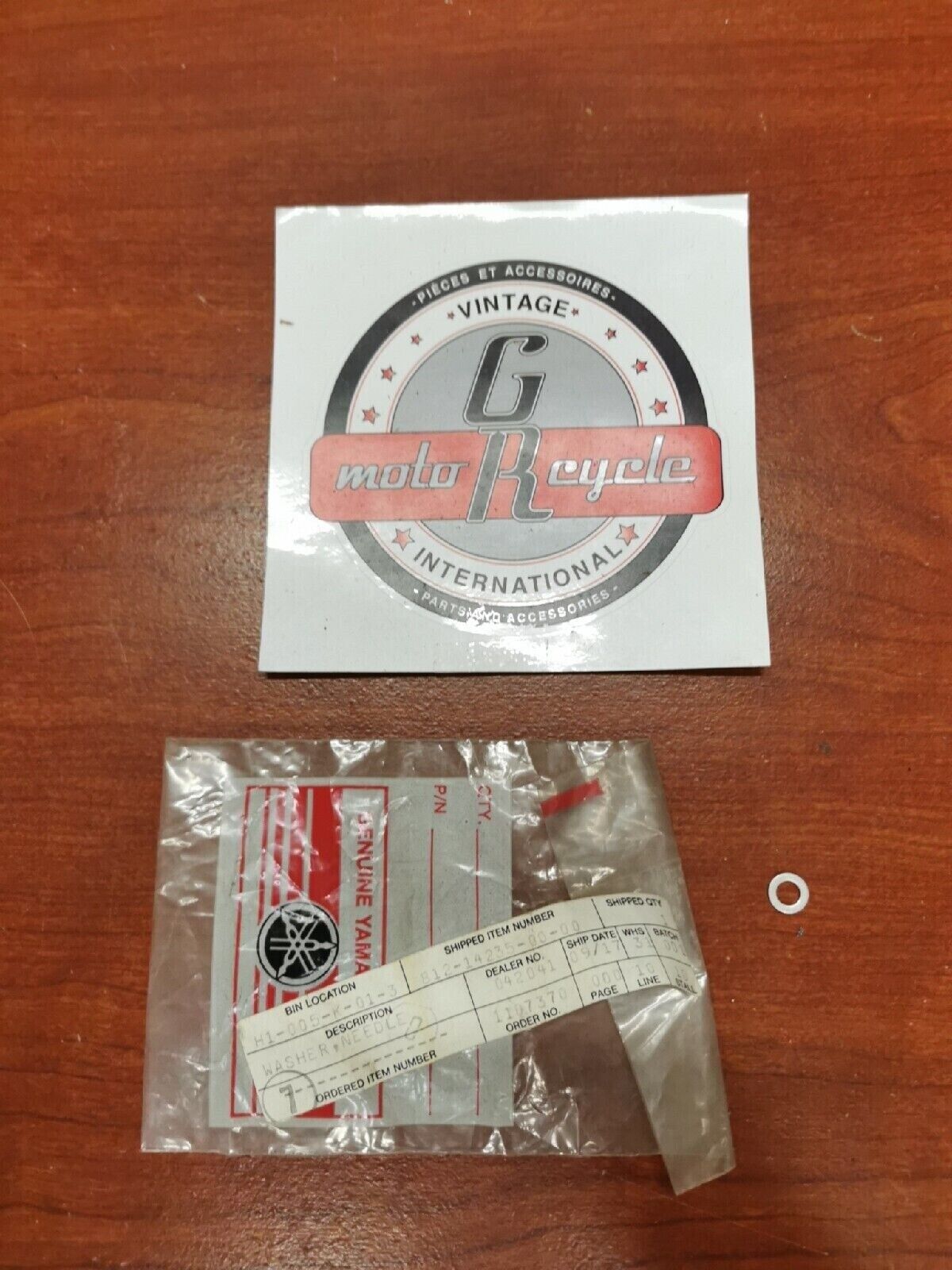 NOS Yamaha WASHER NEEDLE 812-14235-00-00 Y68