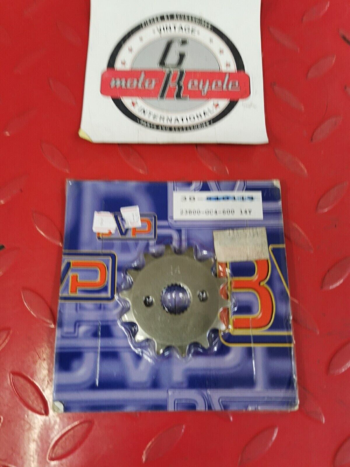 NOS BVP HONDA CR80R 2001 SPROCKET 23800-GCF-A20  38-5101-14 J17
