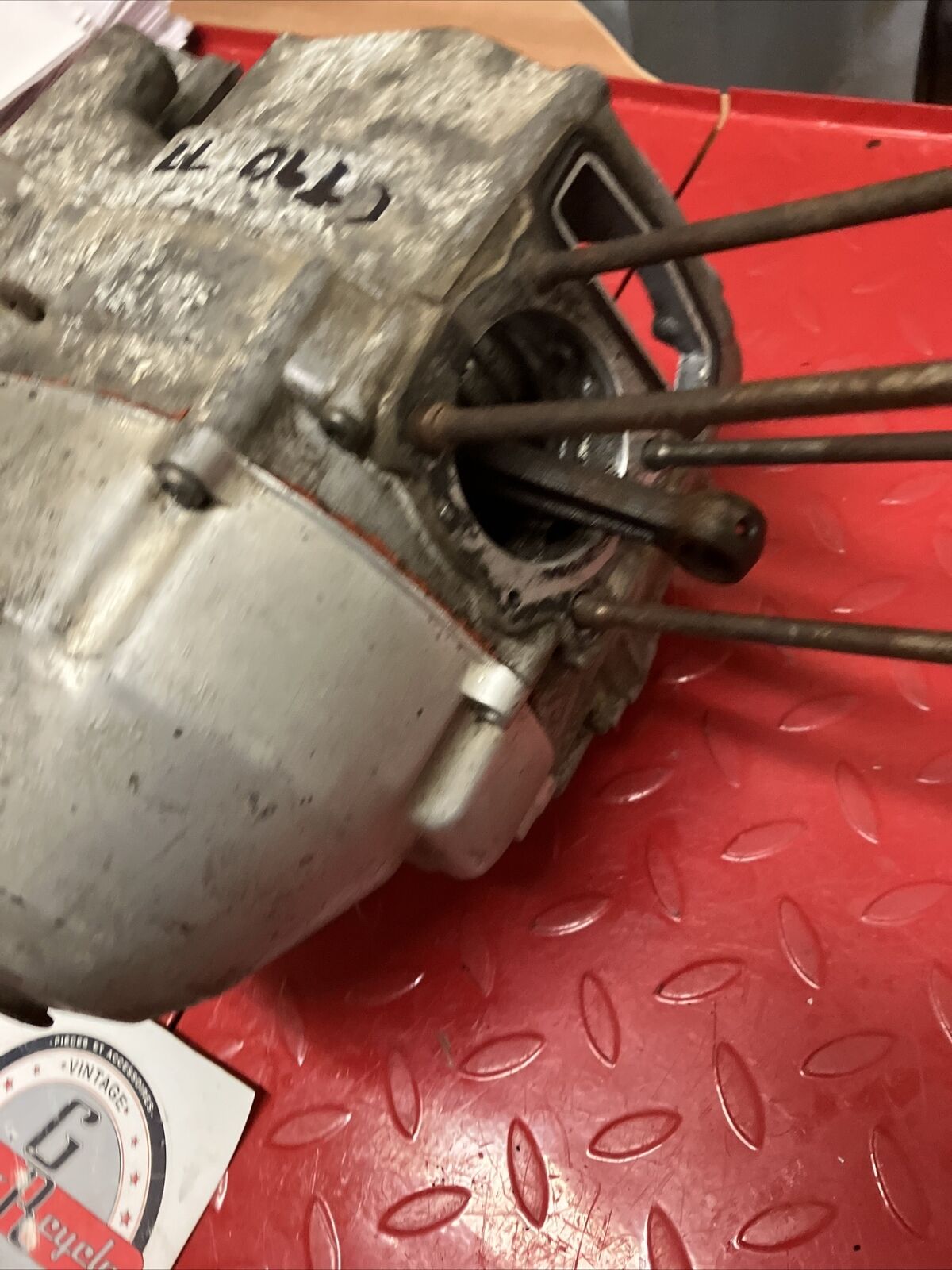 Honda CT90 1977 engine motor crankcase Bottom end crank transmission