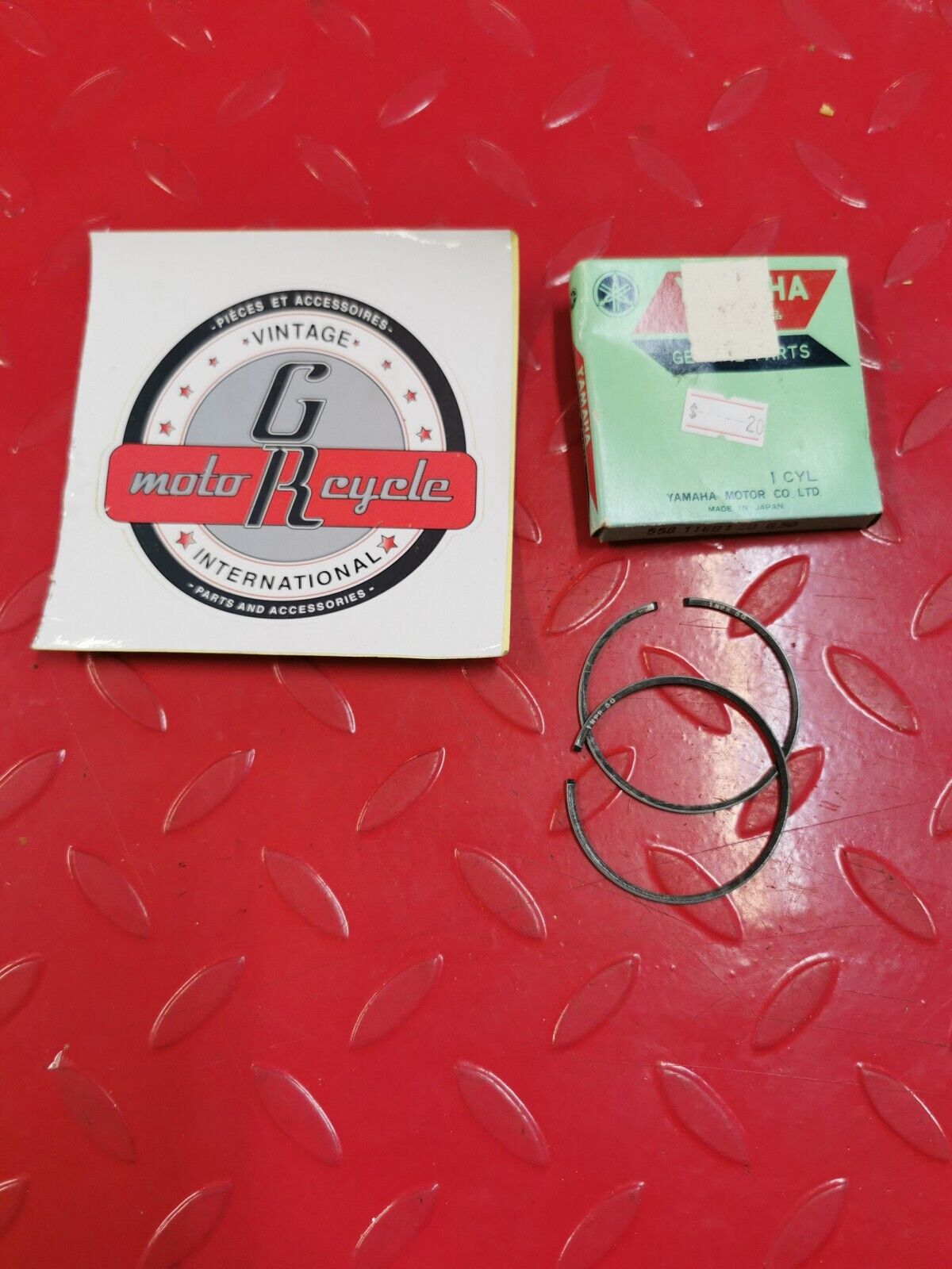 NOS YAMAHA DT100 RX100 MX100 RD200 Piston Ring Size 0.50 558-11601-20-00 Y33