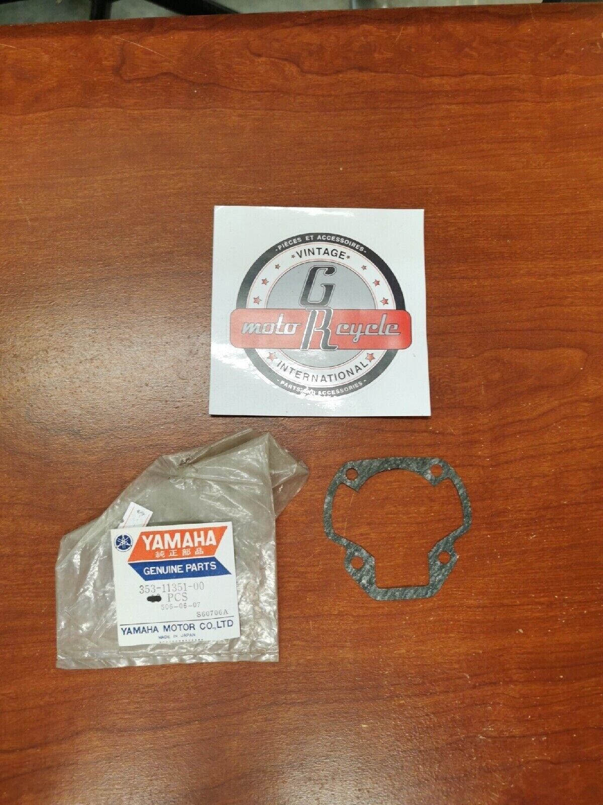 NOS Yamaha 1973 - 1975 RD60 CYLINDER GASKET 4AD-11351-00-00 Y78