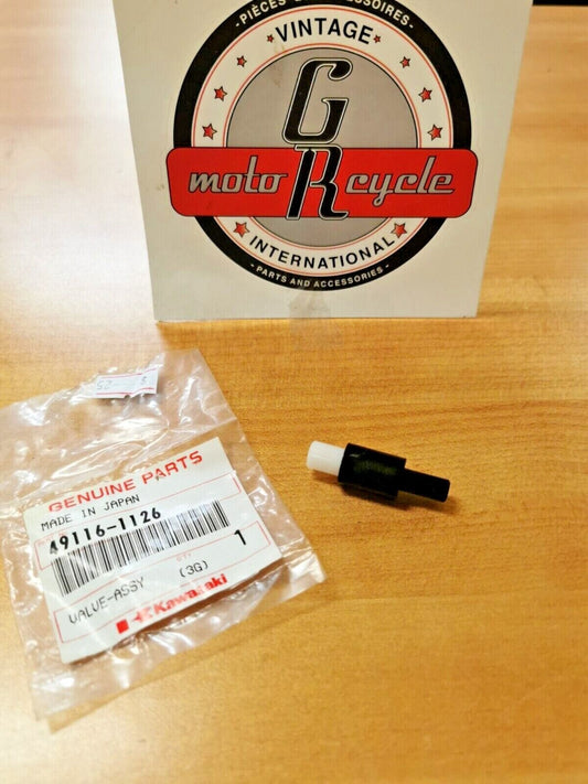 NOS KAWASAKI  KLF300 KLF220 KVF300 1989 - 2010 VALVE 49116-1126 K7