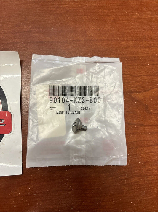 NOS Honda CR125R CR250R CRF50F FES125 SPECIAL SCREW 5MM 90104-KZ3-B00 H135