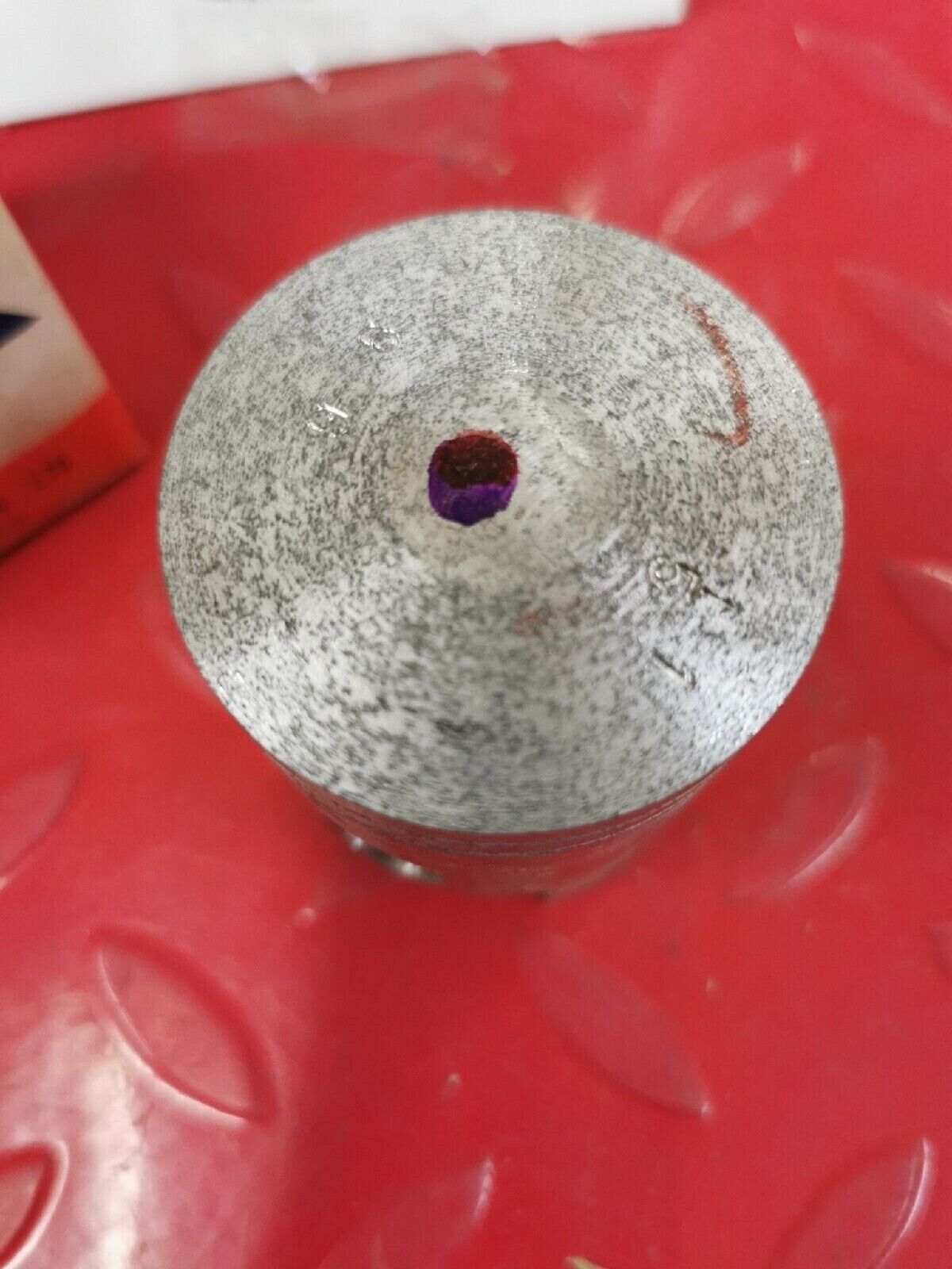 NOS YAMAHA HT1 1969  1970 PISTON   STD  276-11631-00-96 Y50