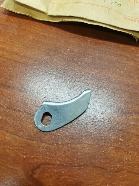 NOS Honda CB500 CB550 IGNITION COIL CABLE PROTECTOR 50400-323-000 H68