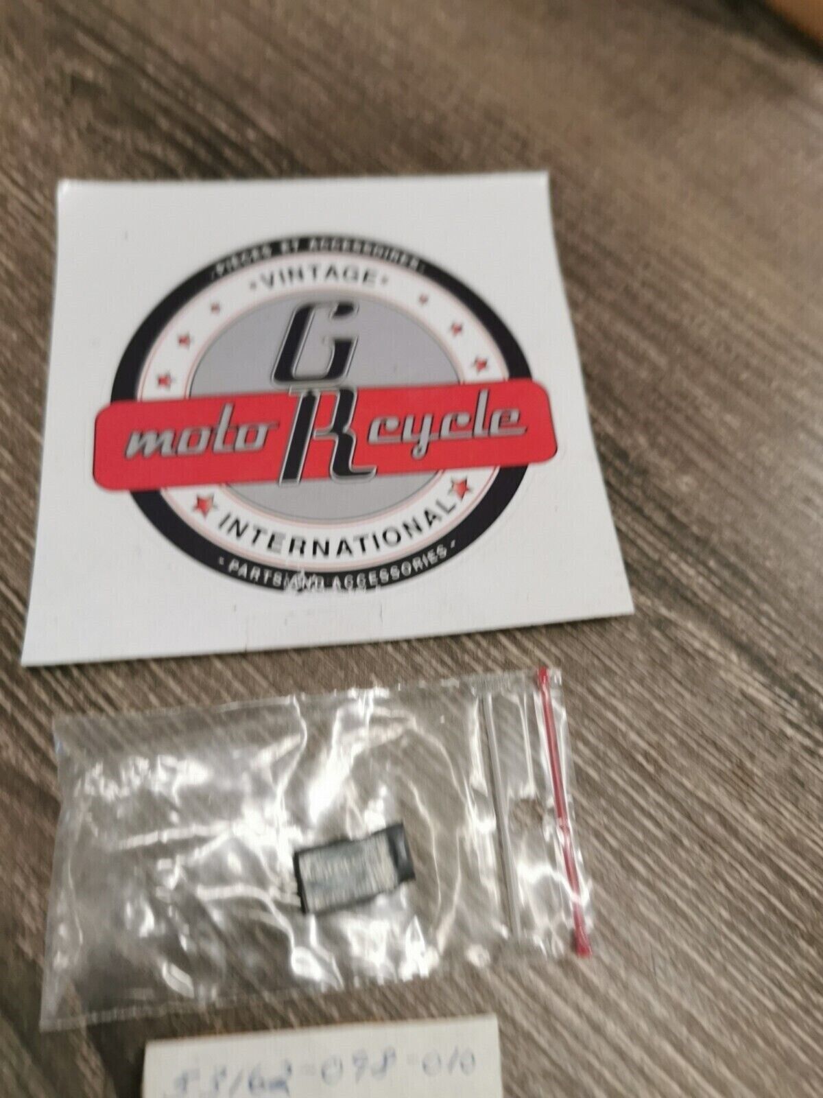 NOS HONDA HOLDER THROT CABLE 53162-098-010 H58