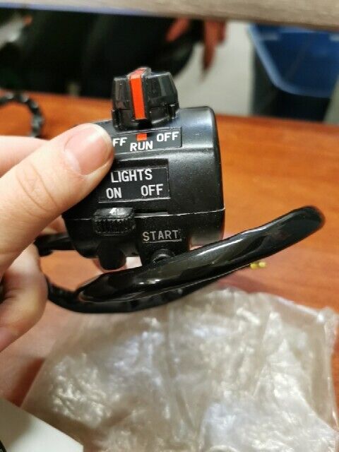 NOS Yamaha HANDLE SWITCH 584-83963-00-00 & 584-83973-01-00 SUB 1H7-83973-10 Y115