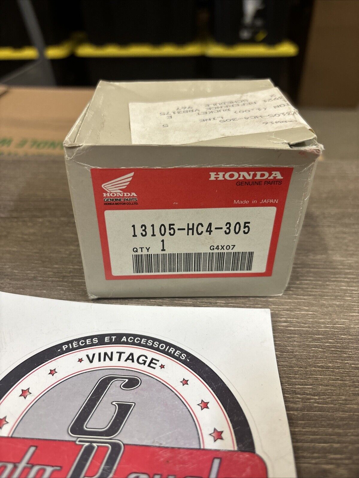 NOS Honda TRX300 TRX300FW PISTON O/S 1.00 13105-HC4-305 H136
